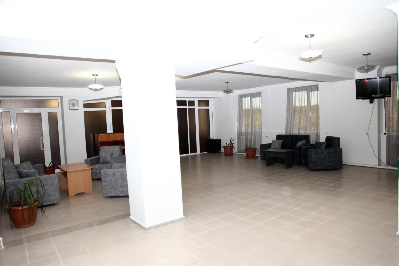 N&R Rest House Tsaghkadzor Extérieur photo